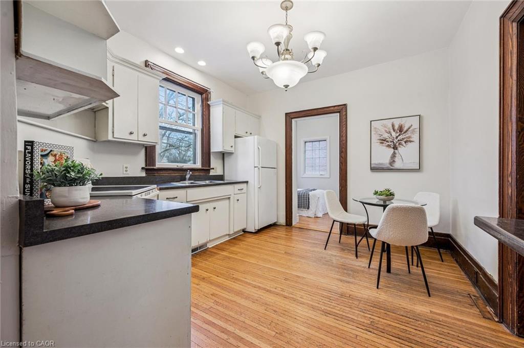 240 Paisley Street, Guelph, ON - Indoor Photo Showing Other Room