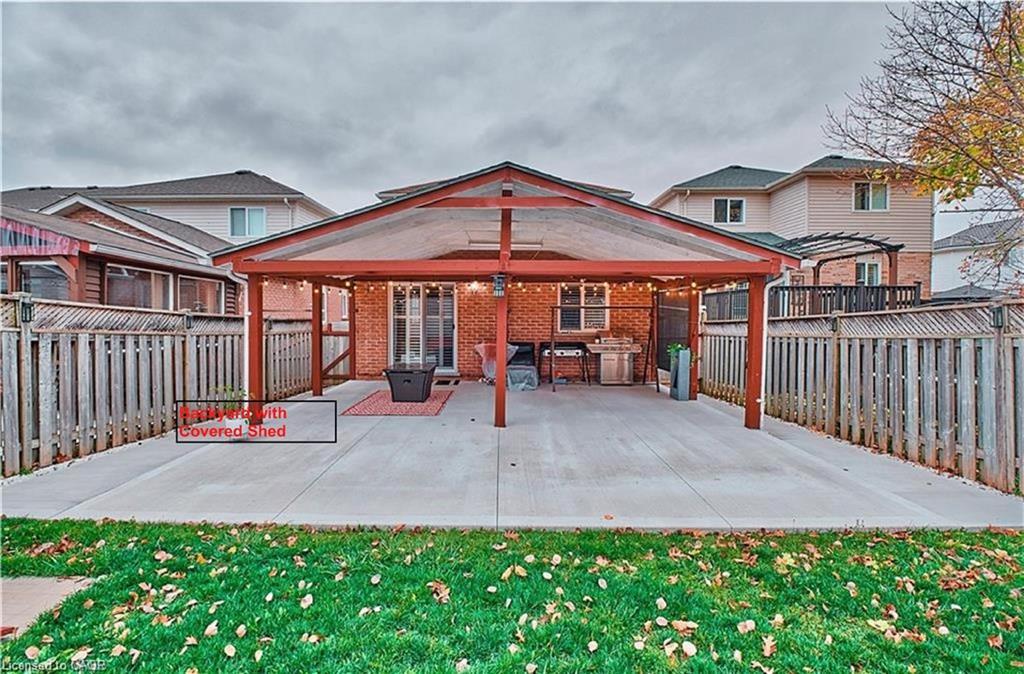 112 Hollyridge Crescent, Kitchener, ON - Outdoor