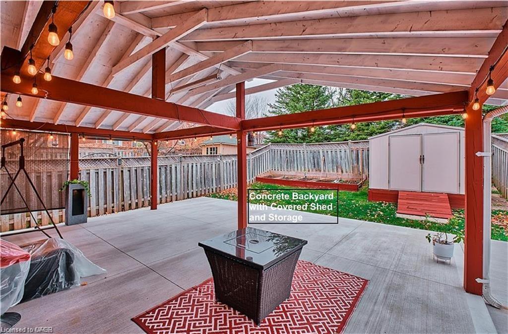 112 Hollyridge Crescent, Kitchener, ON - Outdoor