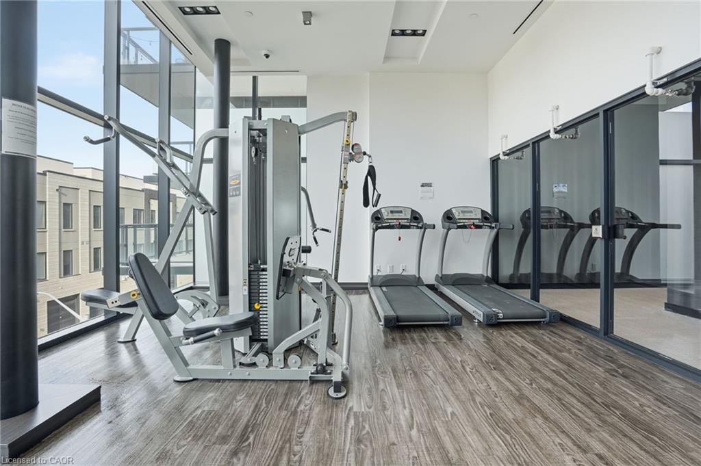A508-1117 Cooke Boulevard, Burlington, ON - Indoor Photo Showing Gym Room
