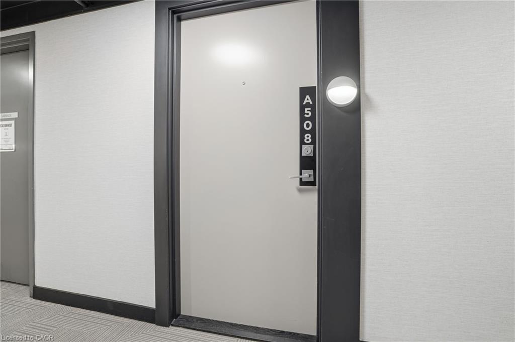 A508-1117 Cooke Boulevard, Burlington, ON - Indoor Photo Showing Other Room