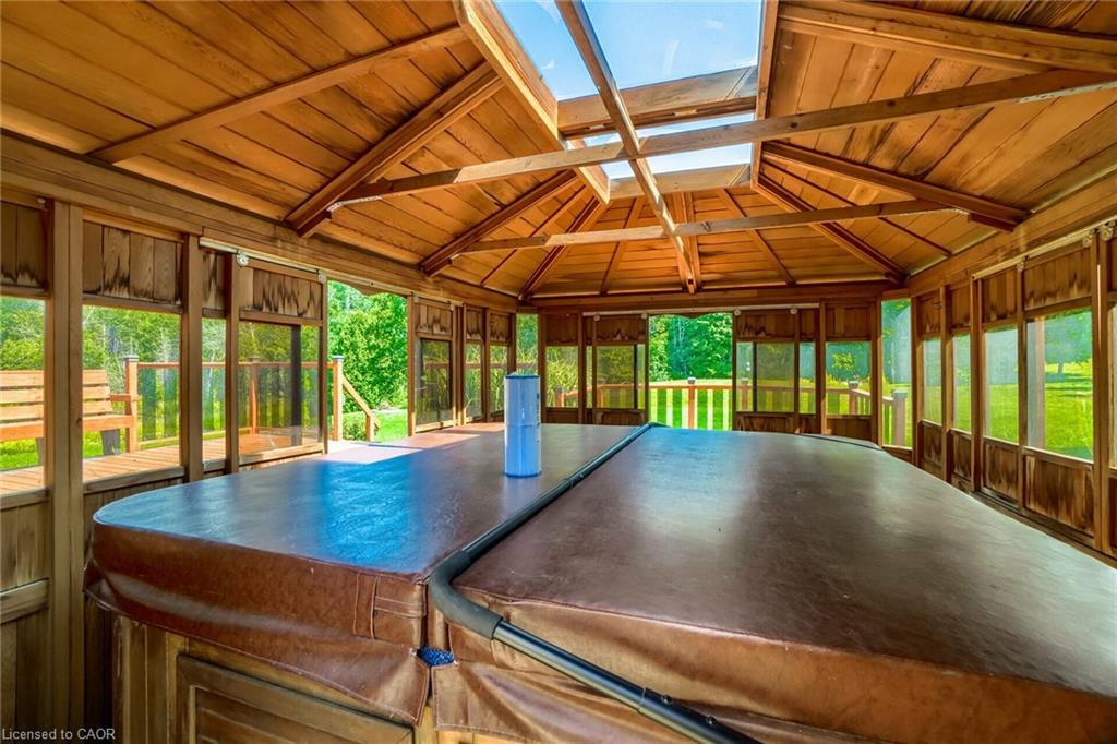 9 Elite Road, Caledon, ON - Indoor