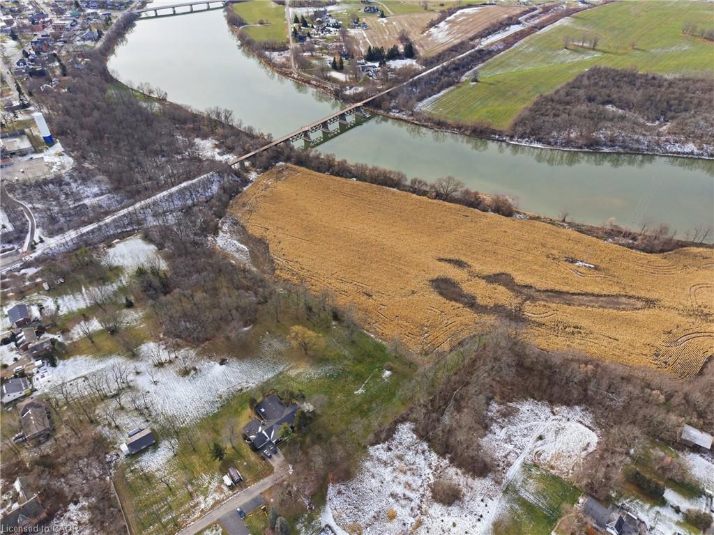 Pt Blk H S/S Indian Street, Cayuga, ON