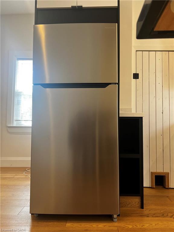 2-158 Wellington Street S, Hamilton, ON - Indoor