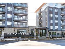 504-251 Northfield Drive E Waterloo, ON N2K 0G9