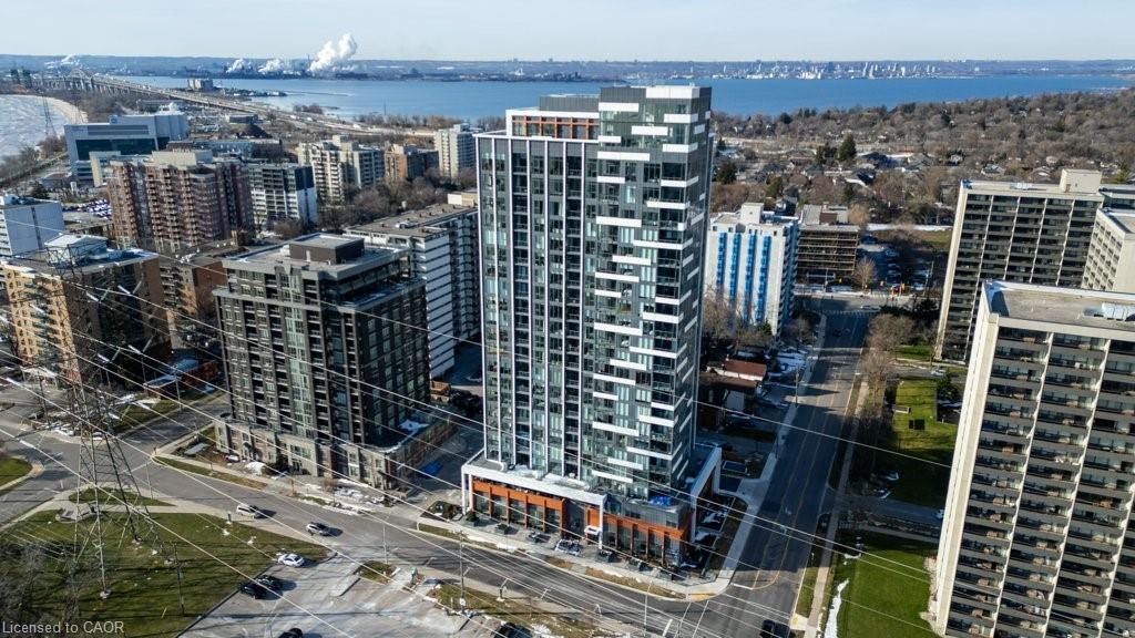705-500 Brock Avenue, Burlington, ON - Outdoor With View