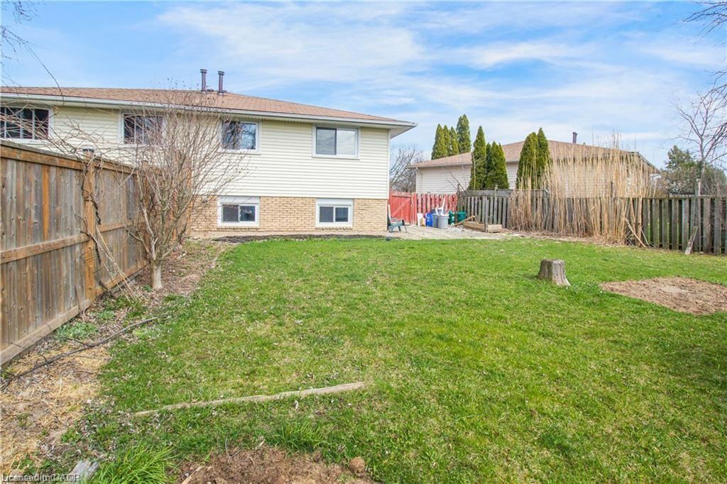 Upper-24 Tara Crescent, Thorold, ON - Outdoor