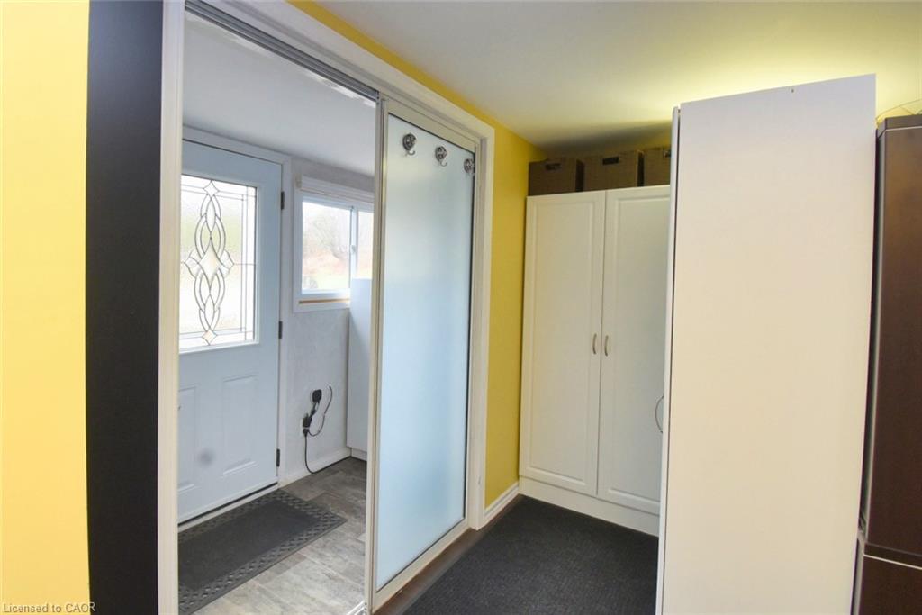 77-1085 10Th Concession Road W, Flamborough, ON - Indoor Photo Showing Other Room