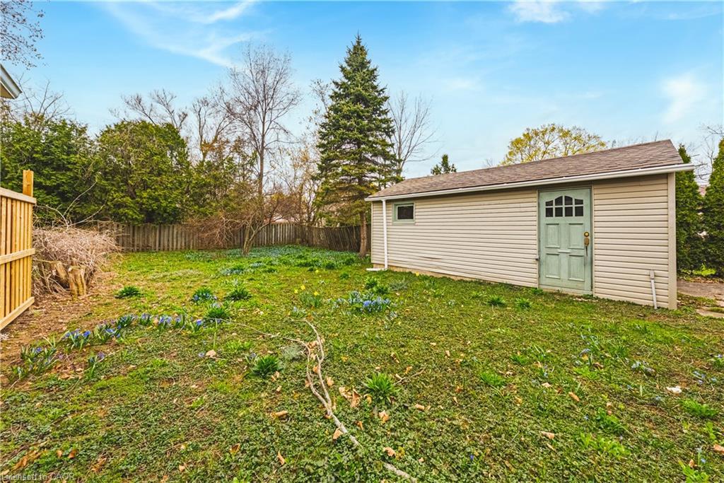 70 Hillview Street, Hamilton, ON - Outdoor With Backyard