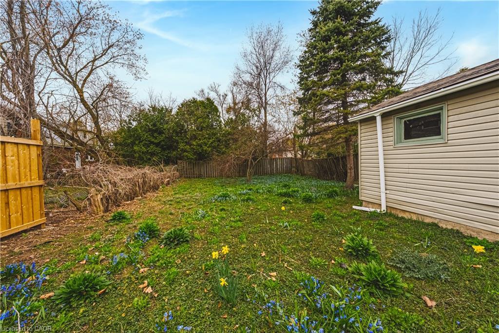 70 Hillview Street, Hamilton, ON - Outdoor