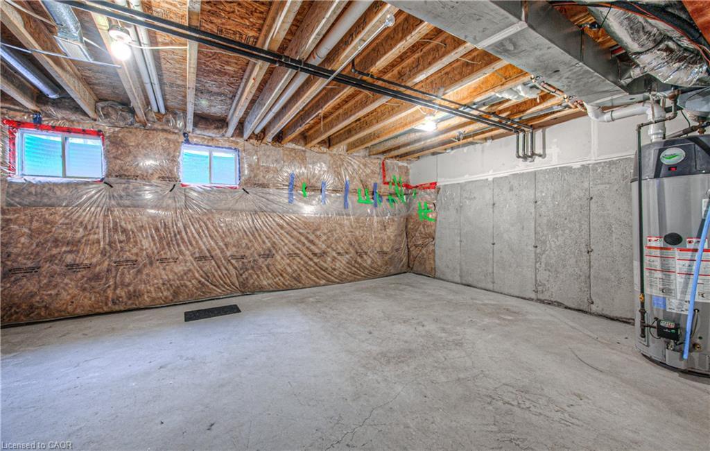 32-19 Ridge Road, Cambridge, ON - Indoor Photo Showing Basement