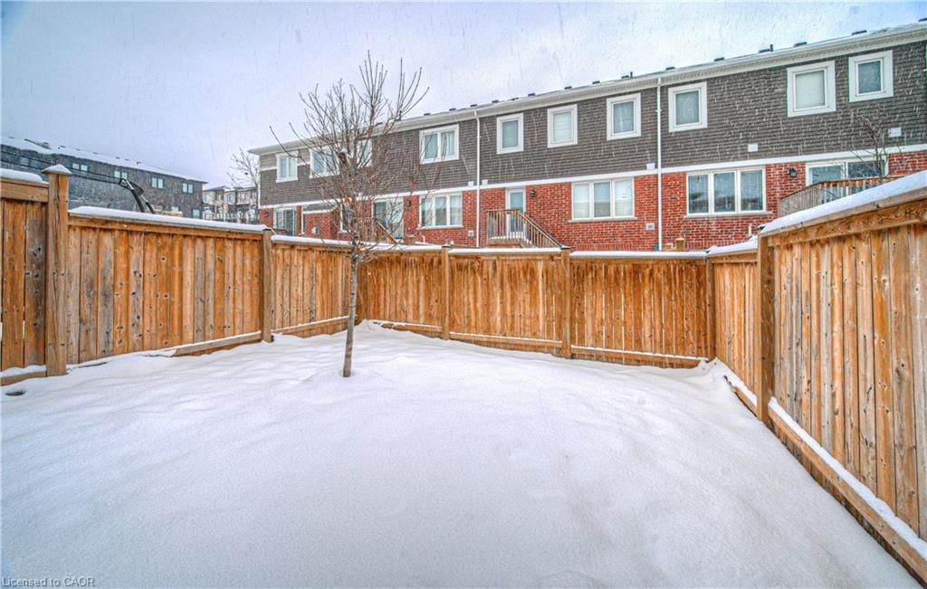 32-19 Ridge Road, Cambridge, ON - Outdoor