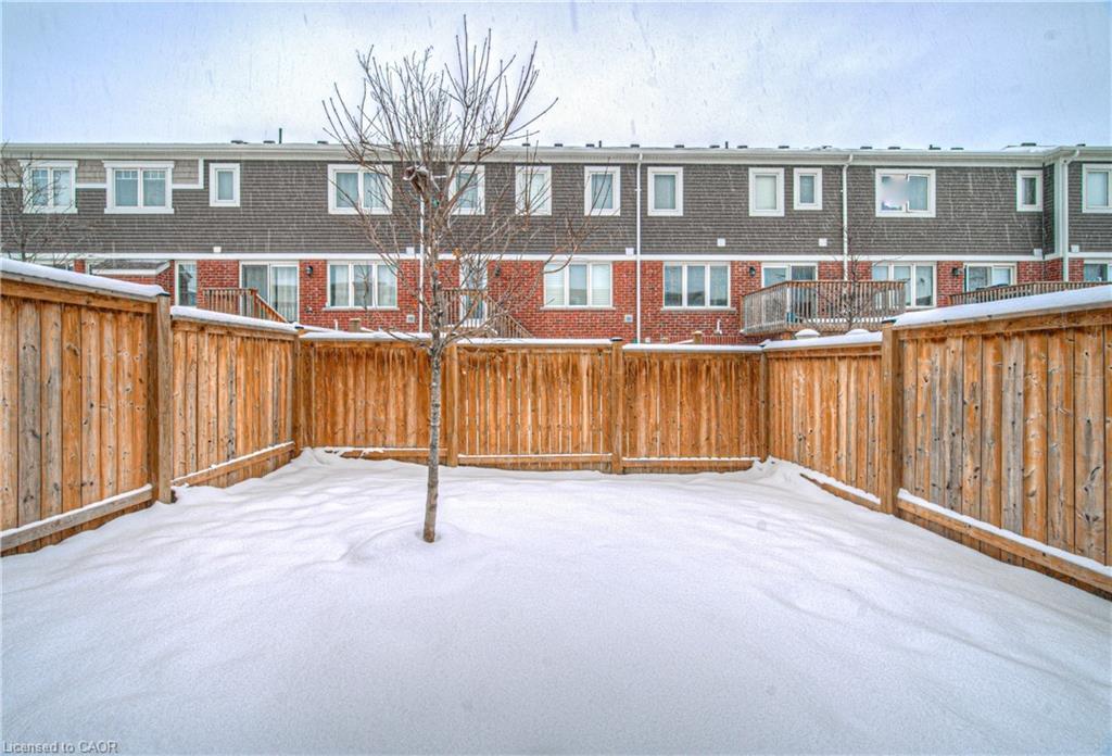 32-19 Ridge Road, Cambridge, ON - Outdoor With Exterior