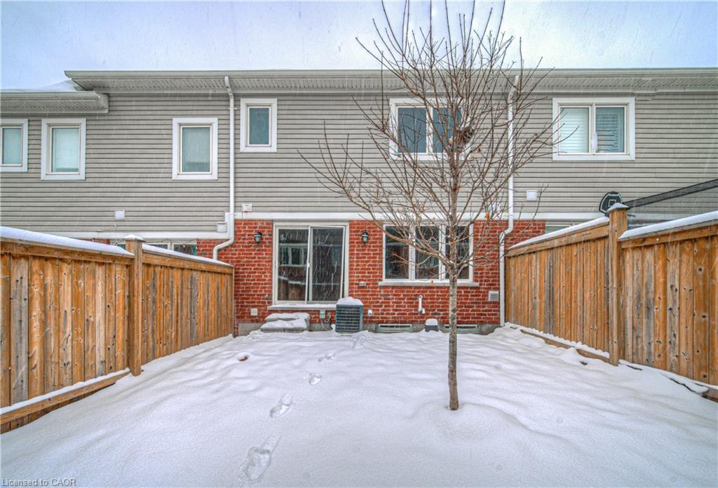 32-19 Ridge Road, Cambridge, ON - Outdoor With Exterior