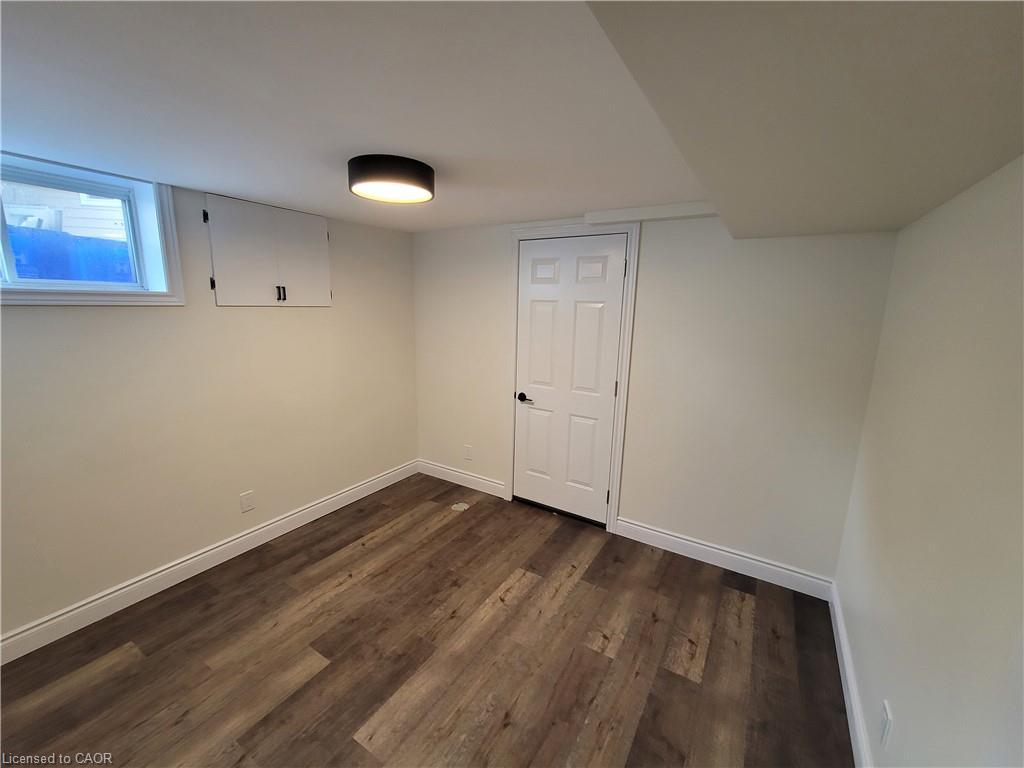2-75 Edwina Court, Hamilton, ON - Indoor Photo Showing Other Room