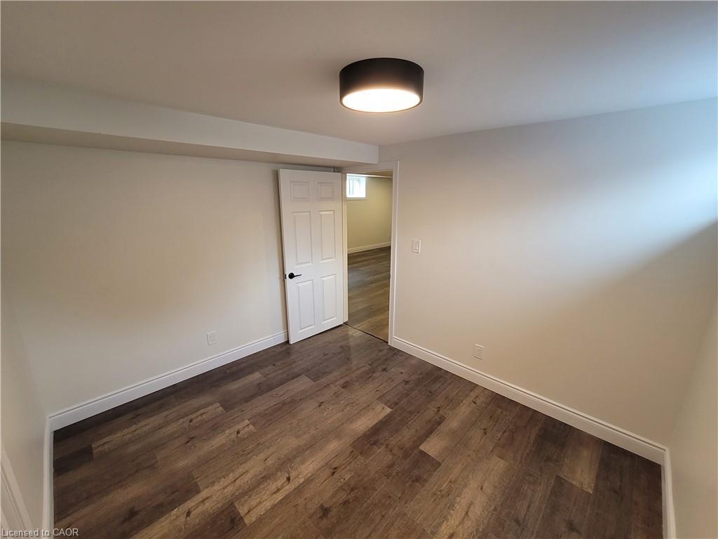 2-75 Edwina Court, Hamilton, ON - Indoor Photo Showing Other Room