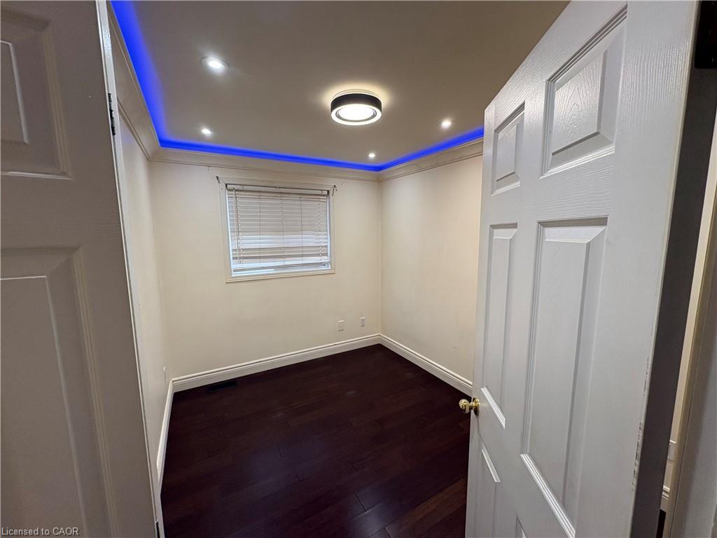 Upper-35 Melrose Place, Guelph, ON - Indoor Photo Showing Other Room