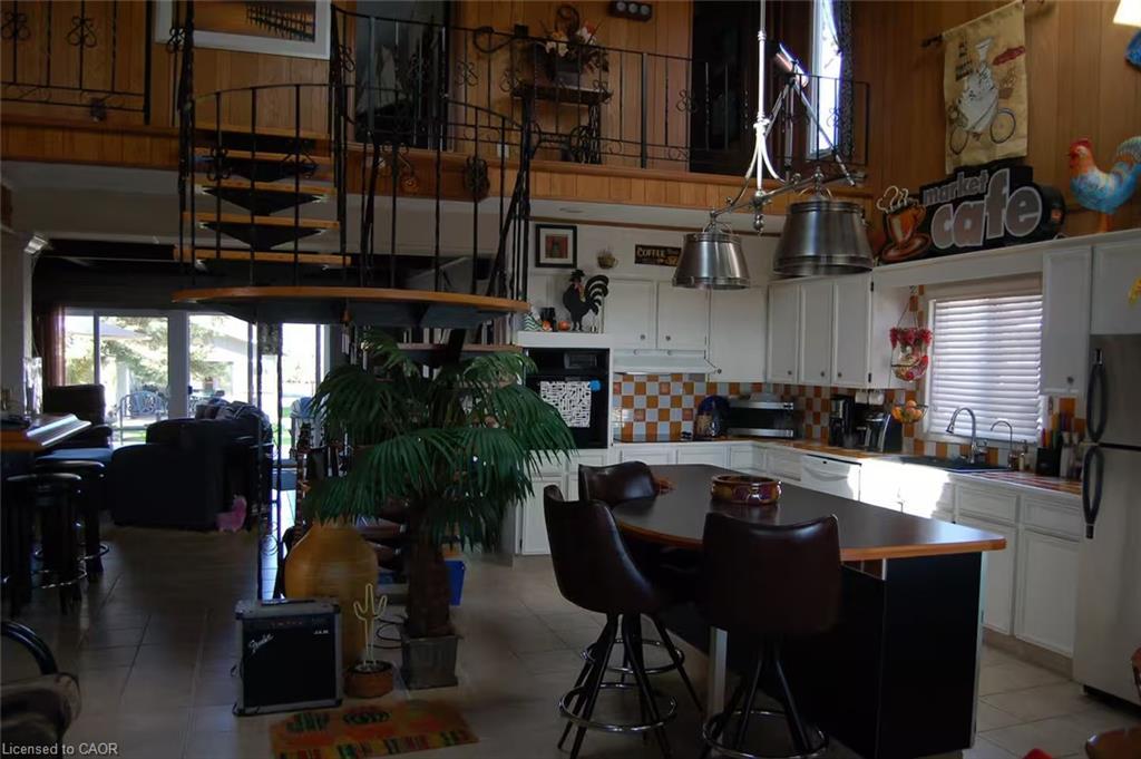 109 Ordnance Avenue, Turkey Point, ON - Indoor