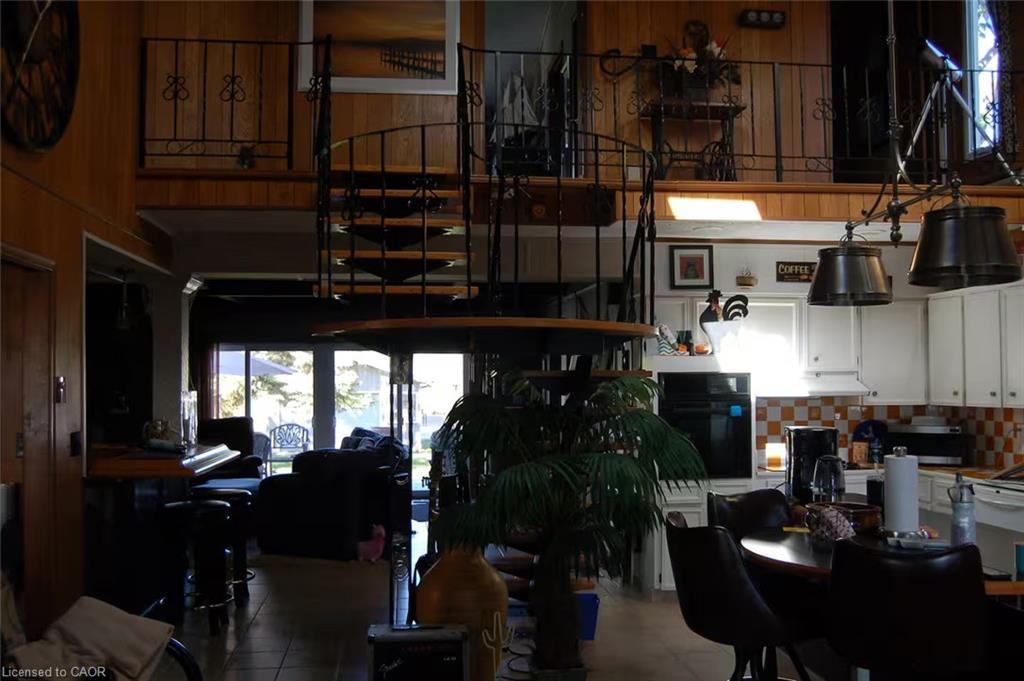 109 Ordnance Avenue, Turkey Point, ON - Indoor