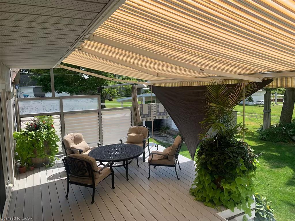 109 Ordnance Avenue, Turkey Point, ON - Outdoor With Deck Patio Veranda With Exterior