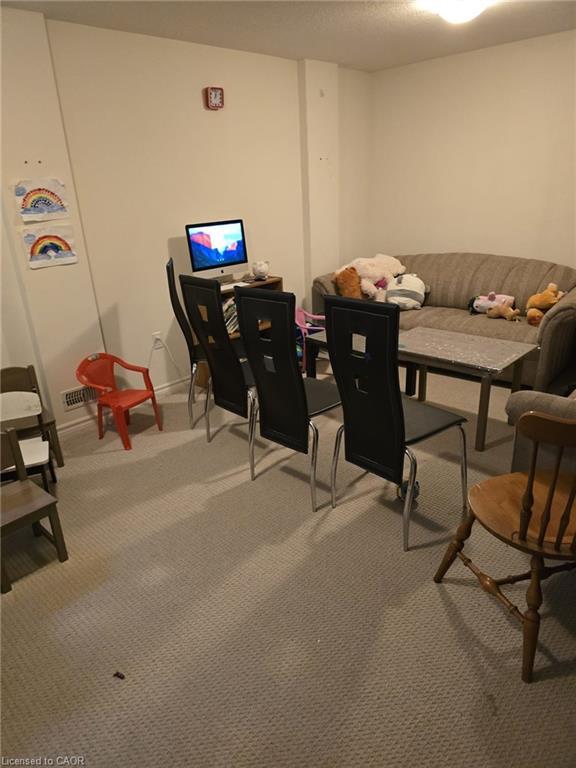 21 Arlington Crescent, Guelph, ON - Indoor