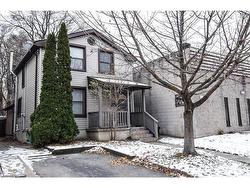 16 Land Street N Hamilton, ON L8L 4L1