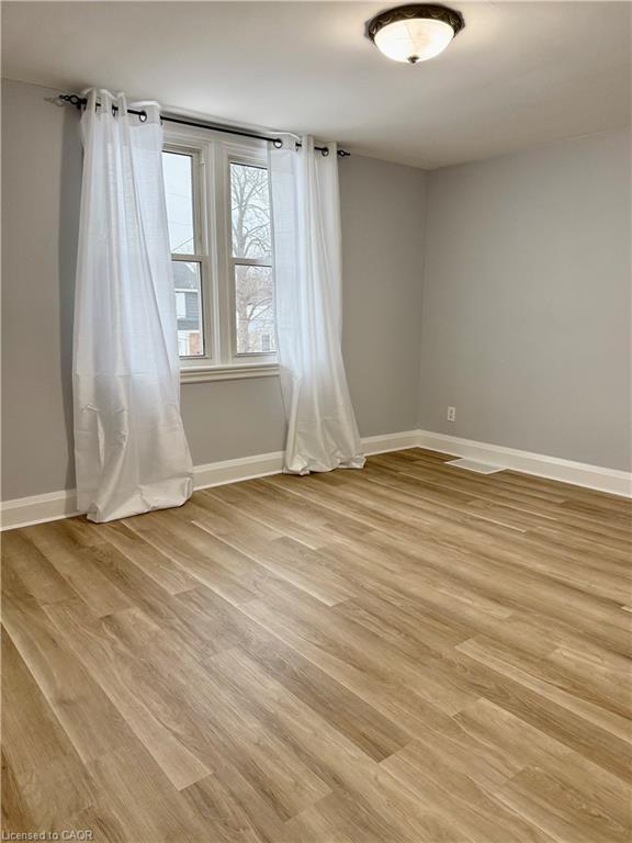 145 Brantdale Avenue, Hamilton, ON - Indoor Photo Showing Other Room
