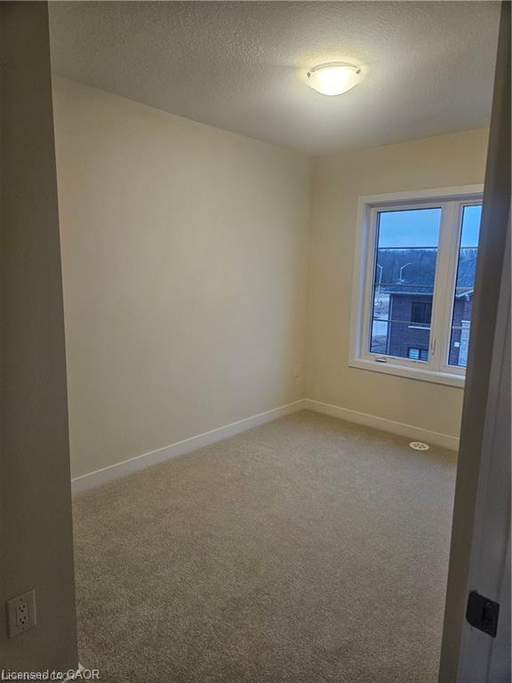 65 Melody Lane, Thorold, ON - Indoor Photo Showing Other Room