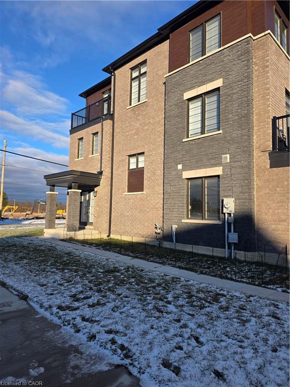 65 Melody Lane, Thorold, ON - Outdoor