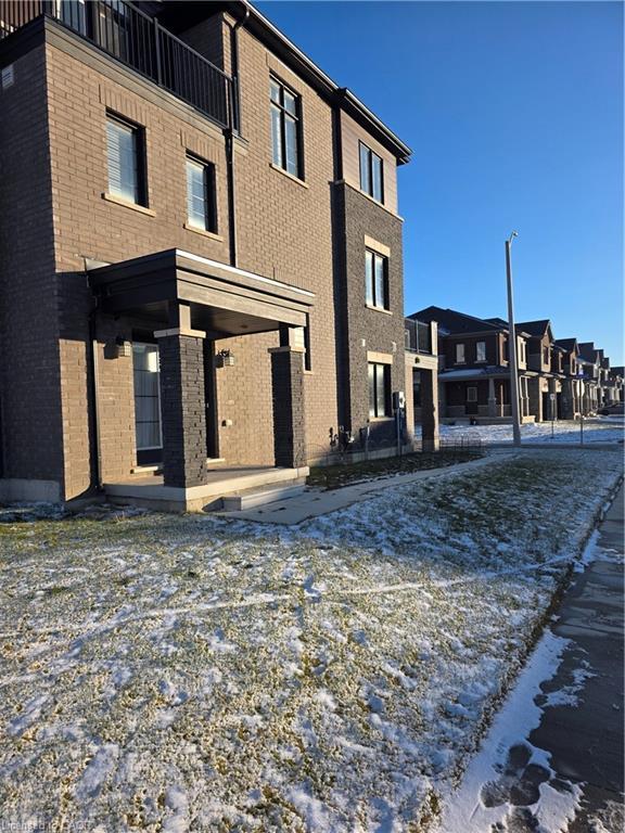 65 Melody Lane, Thorold, ON - Outdoor