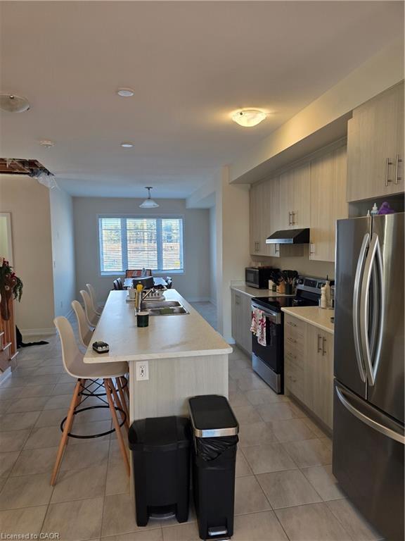 65 Melody Lane, Thorold, ON - Indoor Photo Showing Kitchen
