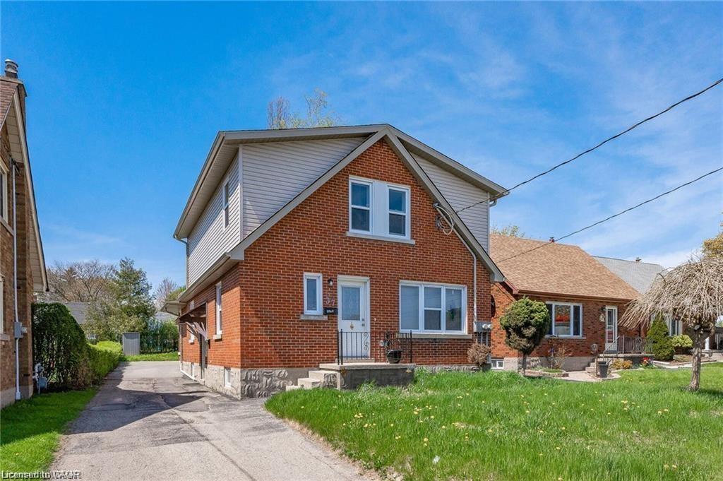 B-37 Edna Street, Kitchener, ON - Outdoor