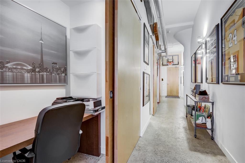 826-155 Dalhousie Street, Toronto, ON - Indoor