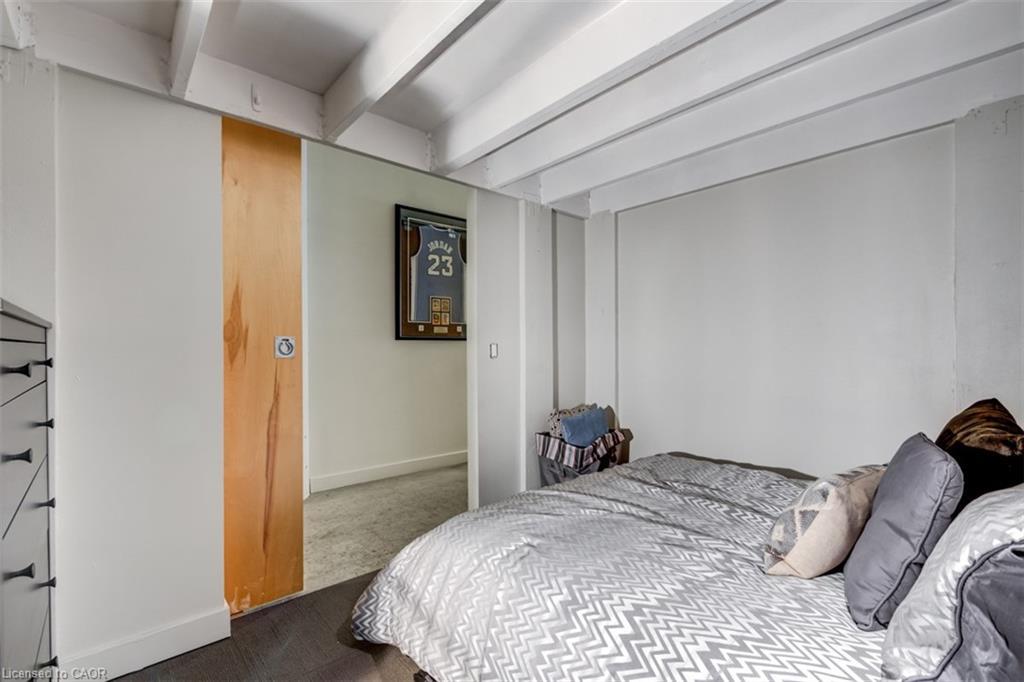 826-155 Dalhousie Street, Toronto, ON - Indoor Photo Showing Bedroom