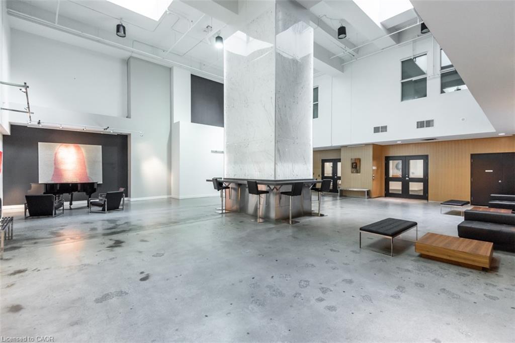 826-155 Dalhousie Street, Toronto, ON - Indoor