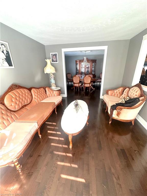 50 Teak Street, Hamilton, ON - Indoor Photo Showing Other Room