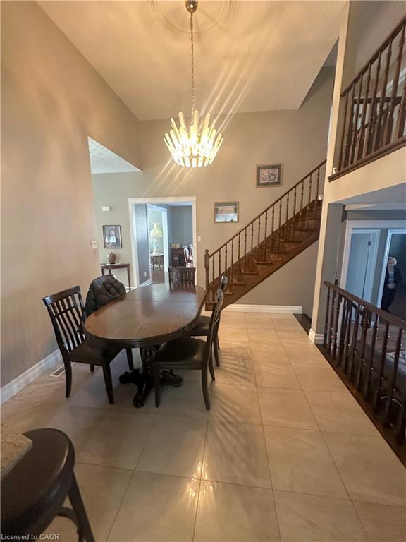 50 Teak Street, Hamilton, ON - Indoor Photo Showing Dining Room