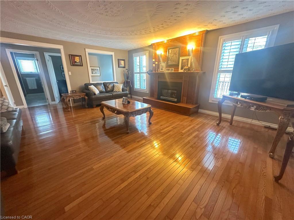 50 Teak Street, Hamilton, ON - Indoor Photo Showing Living Room With Fireplace