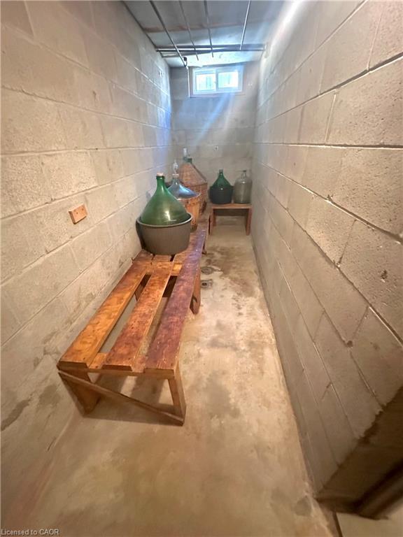 50 Teak Street, Hamilton, ON - Indoor