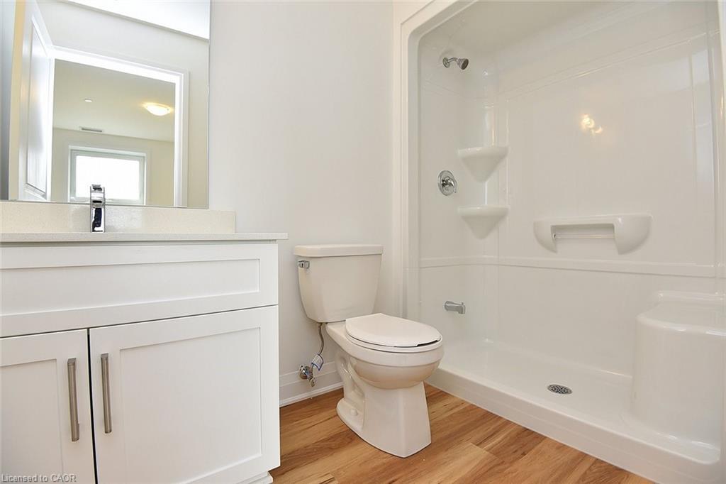 219-1936 Rymal Road E, Hamilton, ON - Indoor Photo Showing Bathroom