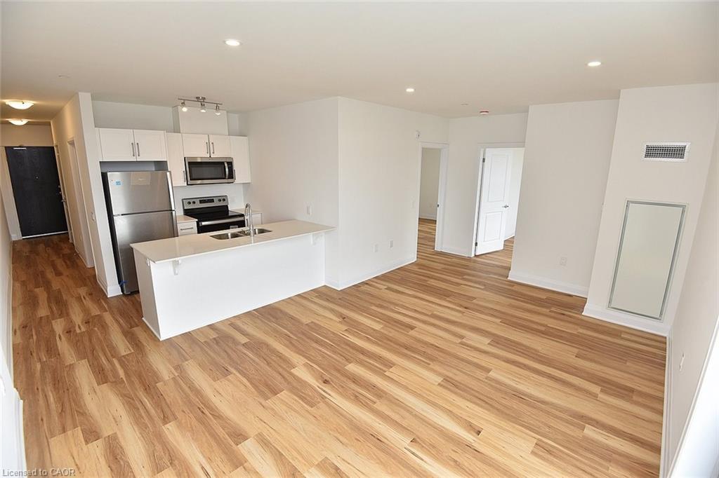 219-1936 Rymal Road E, Hamilton, ON - Indoor Photo Showing Kitchen With Stainless Steel Kitchen