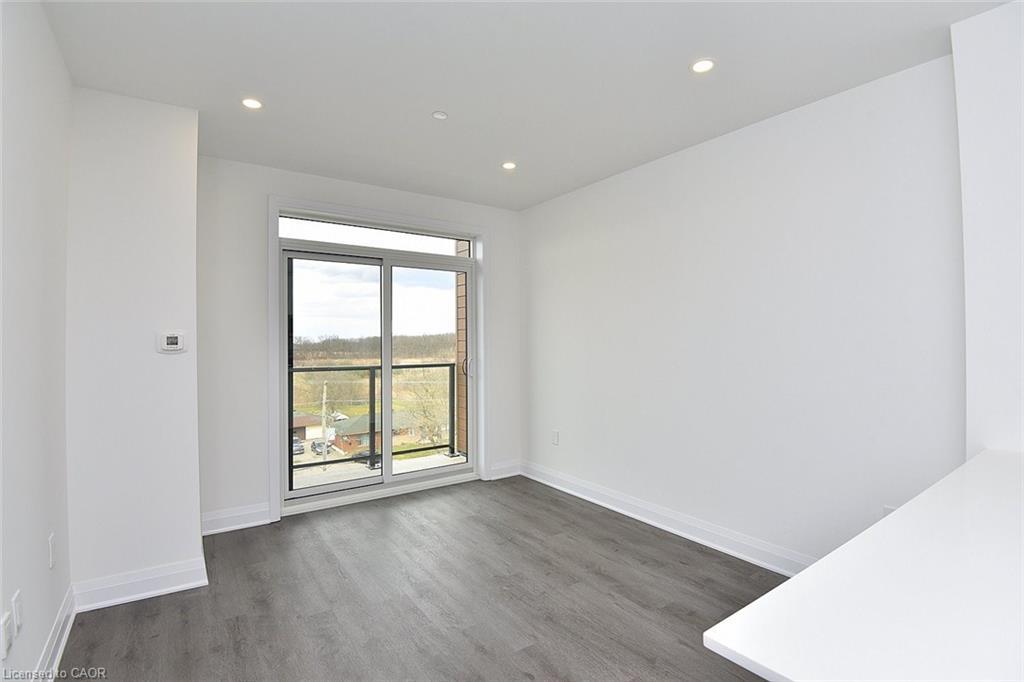 510-1936 Rymal Road E, Hamilton, ON - Indoor Photo Showing Other Room