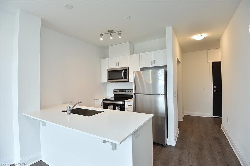 510-1936 Rymal Road E, Hamilton, ON - Indoor Photo Showing Kitchen With Stainless Steel Kitchen