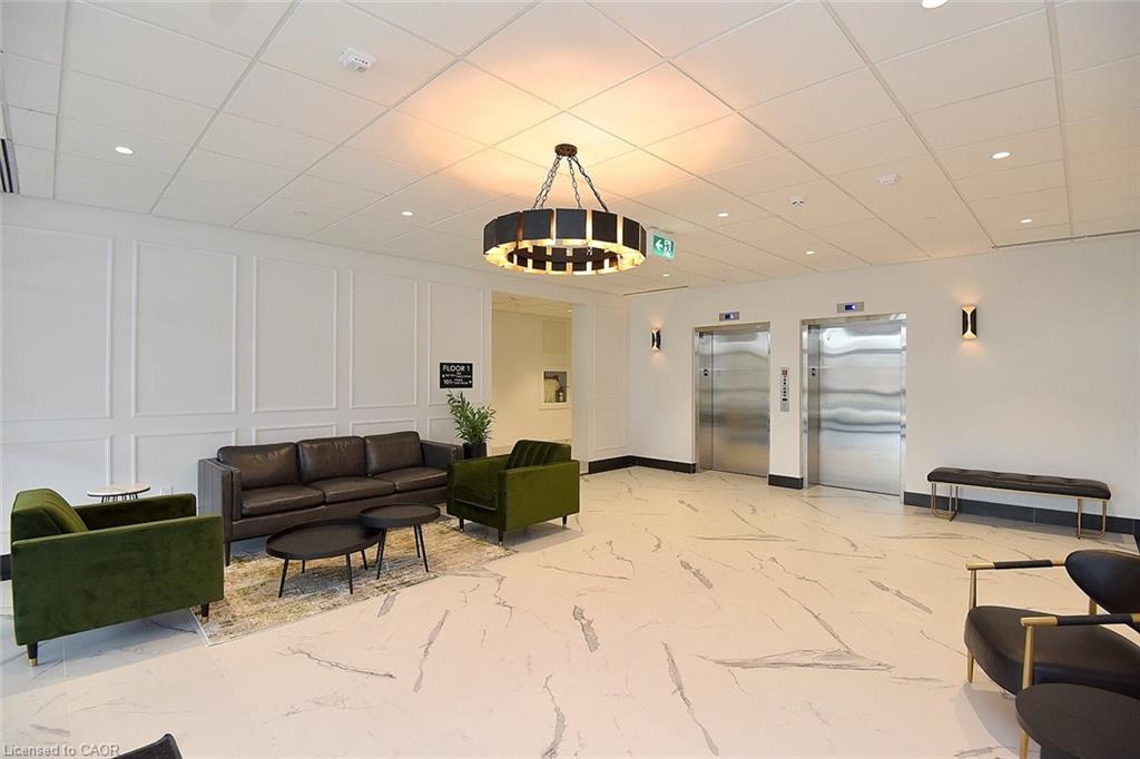 510-1936 Rymal Road E, Hamilton, ON - Indoor Photo Showing Other Room