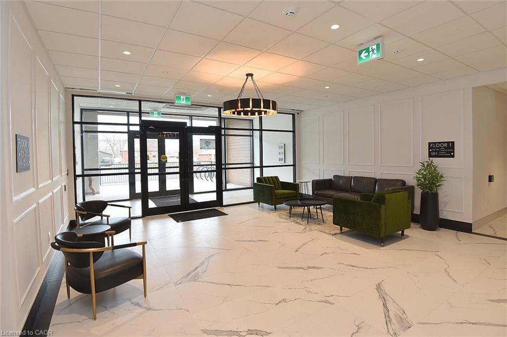 510-1936 Rymal Road E, Hamilton, ON - Indoor Photo Showing Other Room