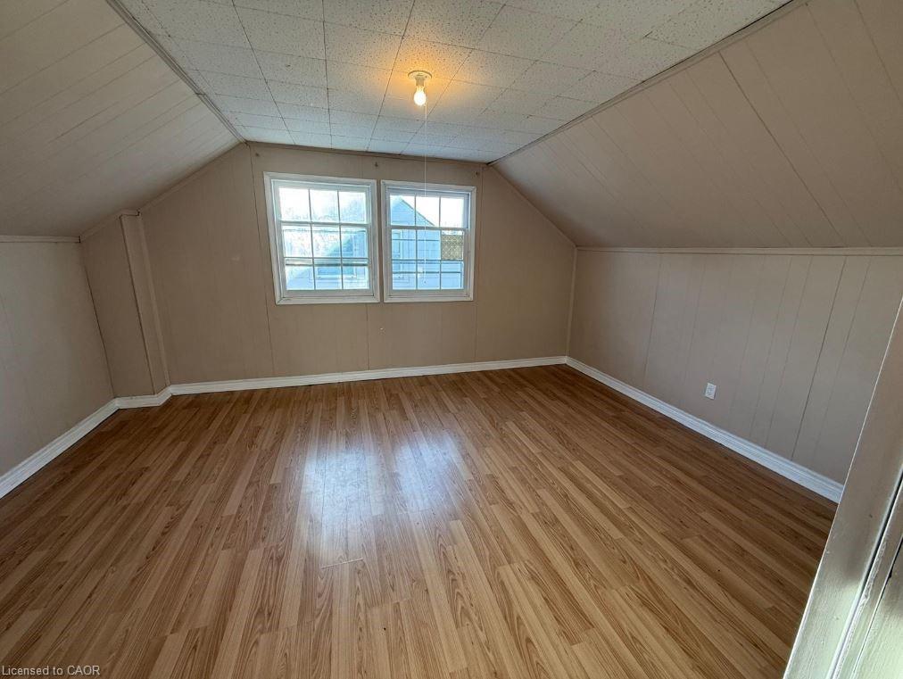 78 Eighth Avenue, Brantford, ON - Indoor Photo Showing Other Room