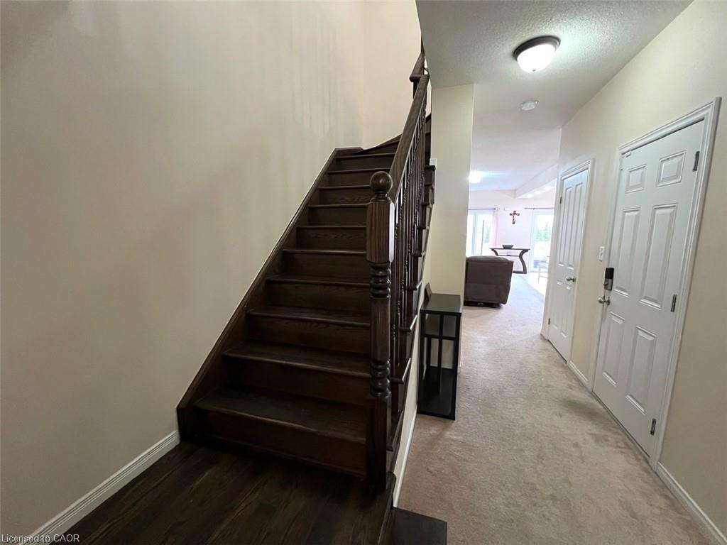 24-370 Stonehenge Drive, Ancaster, ON - Indoor Photo Showing Other Room