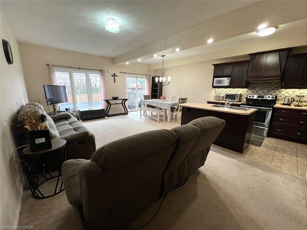 24-370 Stonehenge Drive, Ancaster, ON - Indoor