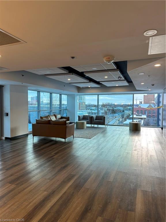 3008-60 Frederick Street, Kitchener, ON - Indoor Photo Showing Other Room