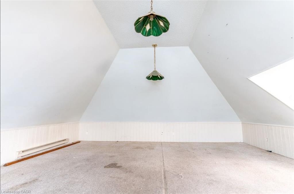 219 Erie Avenue, Brantford, ON - Indoor Photo Showing Other Room